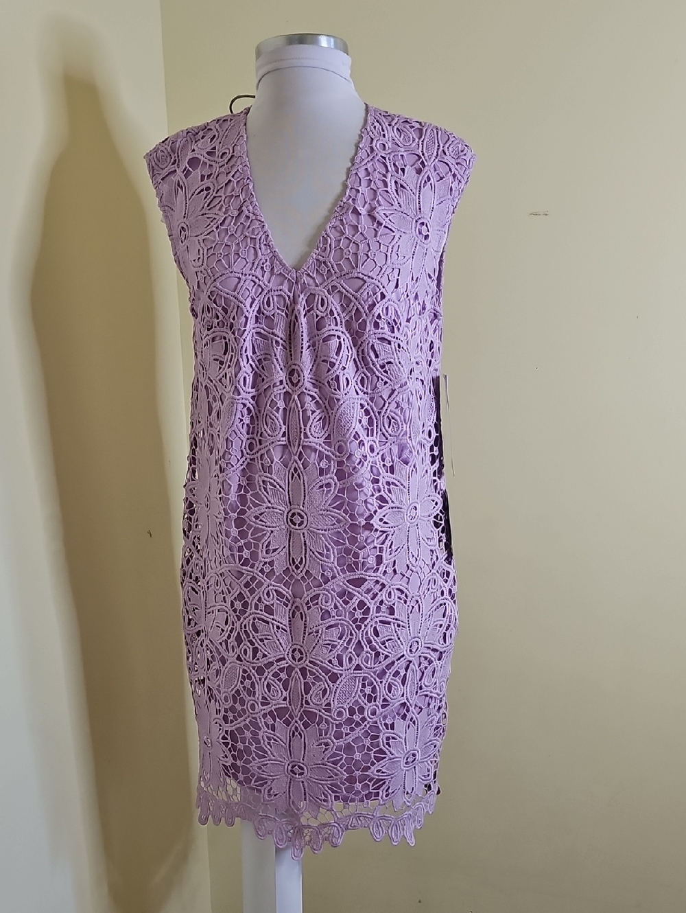 London Times Lilac Crochet Lace V-Neck Shift Dress